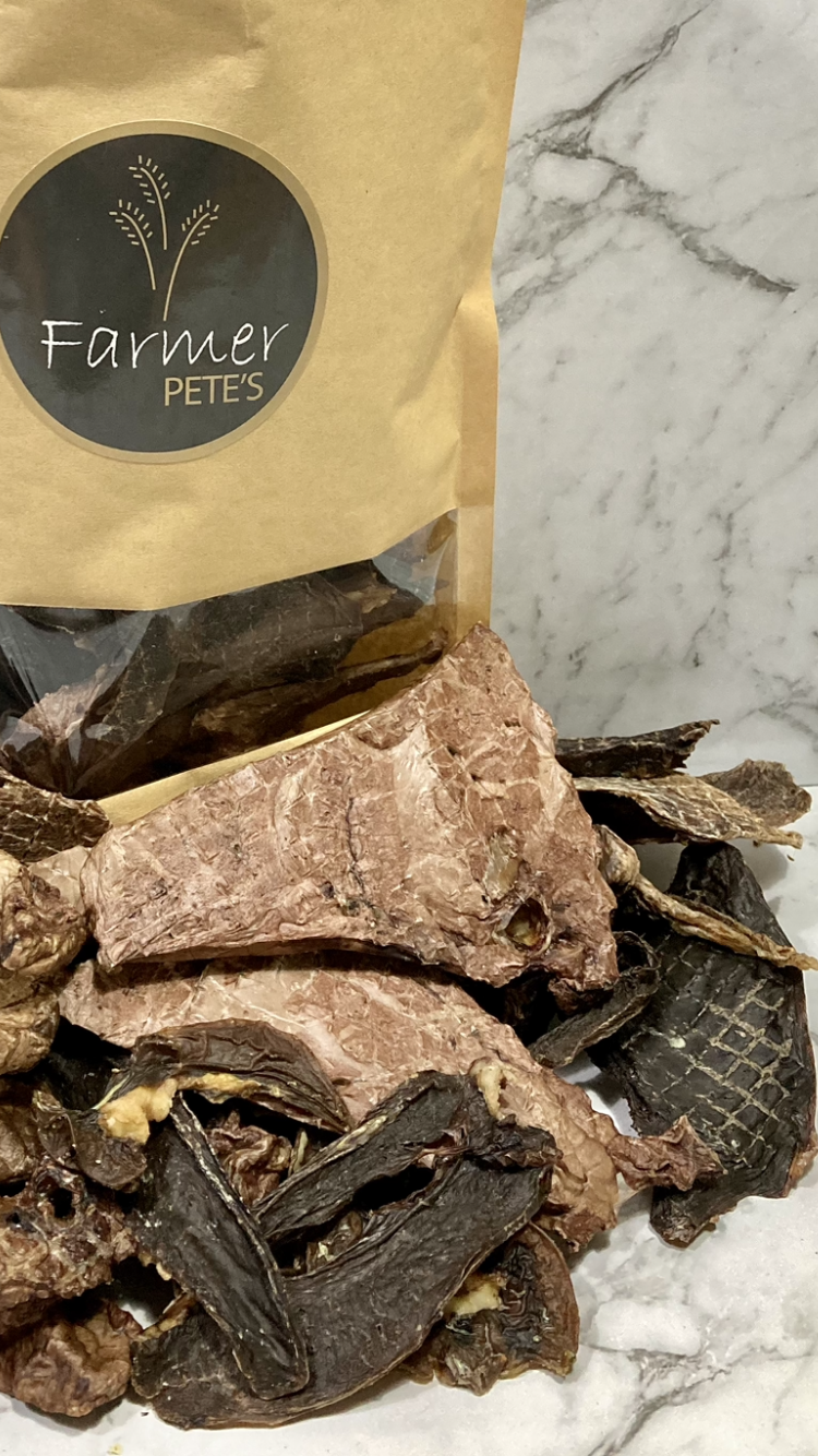 Healthy, natural dehydrated lamb offal treats for dogs by Farmer Pete&#39;s. 
