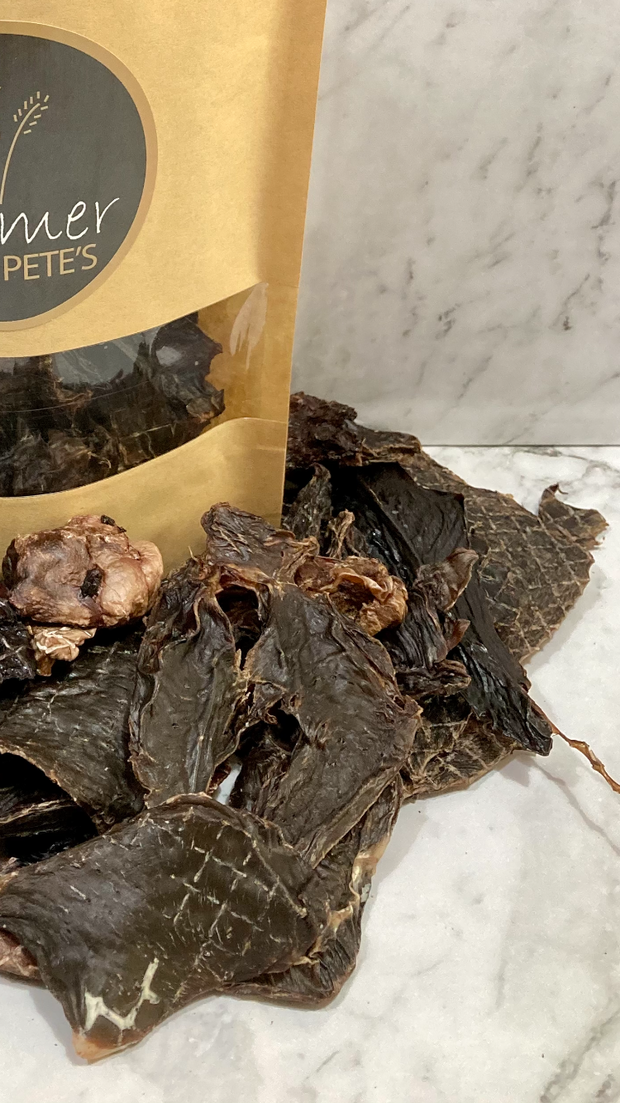100% natural dehydrated Kangaroo dog treat mix. 