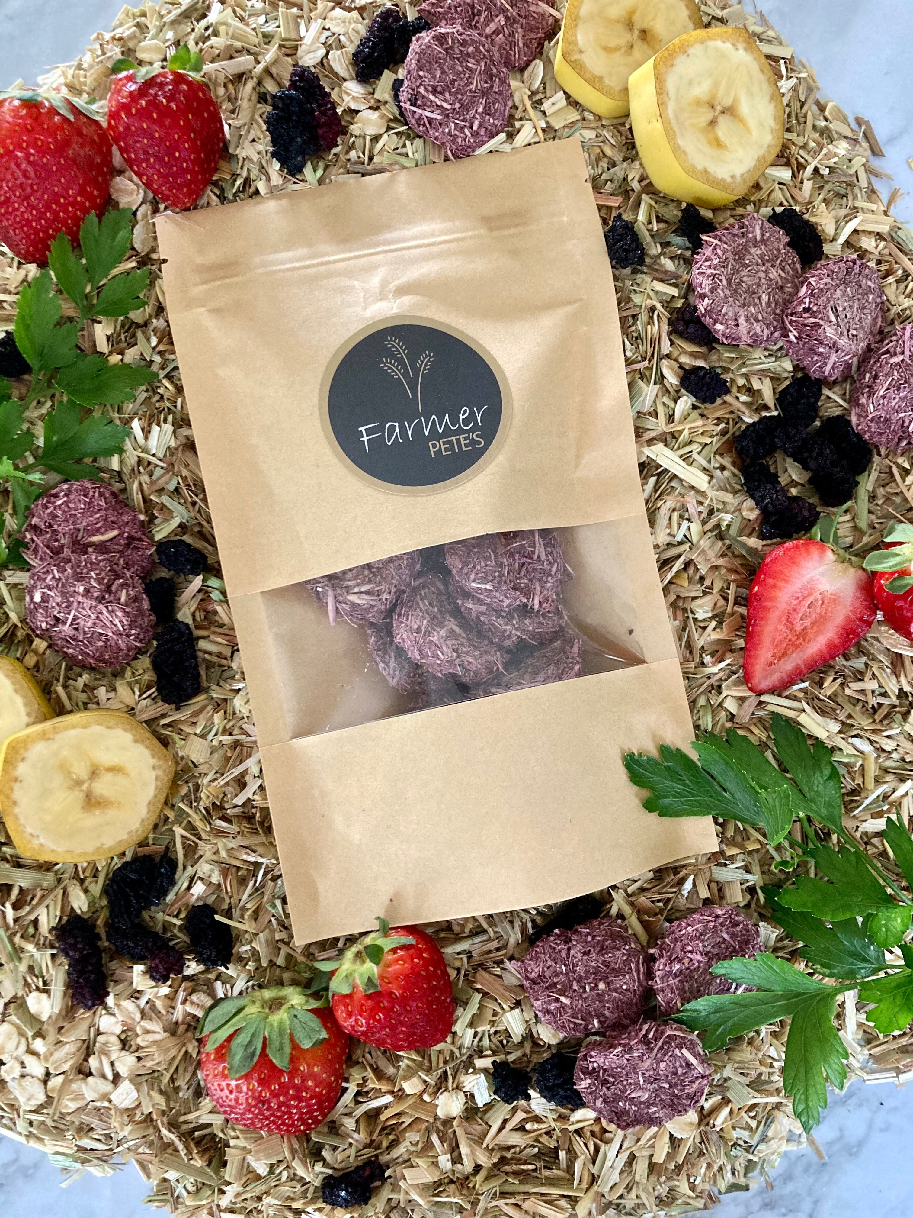 Farmer Pete's healthy pocket pet treats Friday Favourites.