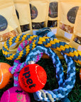 Buy the perfect gift for your pooch with a Farmer Pete's large gift box.